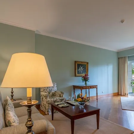 Quinta Jardins Do Hotel 5*